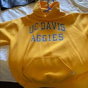 Gold/yelllow UC Davis sweatshirt